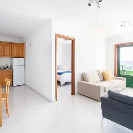Blancazul Avenida Apartman *
